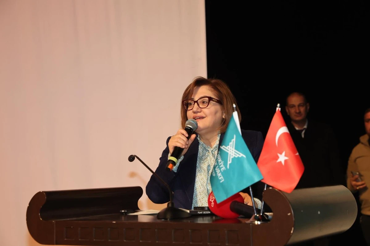 شباب غازي عنتاب يفتحون آفاق المستقبل مع كتابكوردو