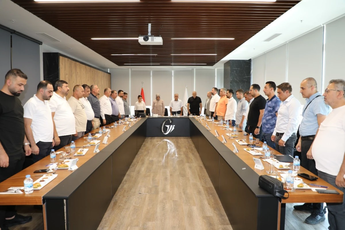 تغيير في رئاسة اتحاد منتجي البيض في غازي عنتاب: يوسف كنان أوغور يتولى الرئاسة