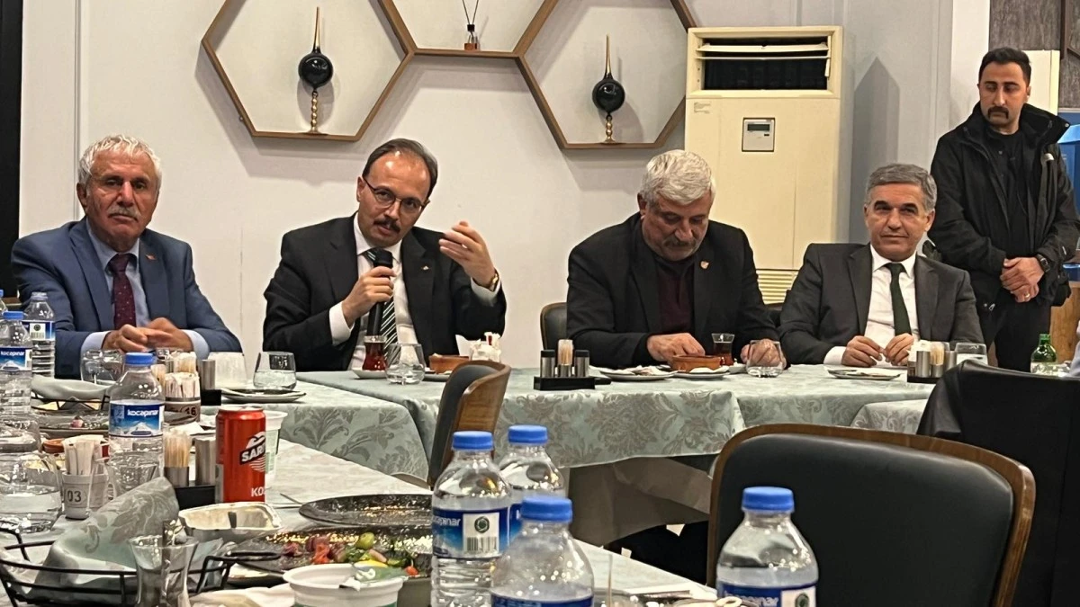 الصحفيون ينطلقون في رحلة عبر تاريخ وعِلم سِيرت