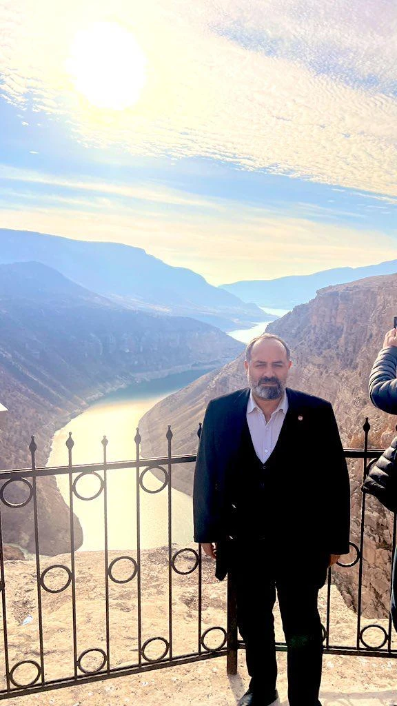 الصحفيون ينطلقون في رحلة عبر تاريخ وعِلم سِيرت