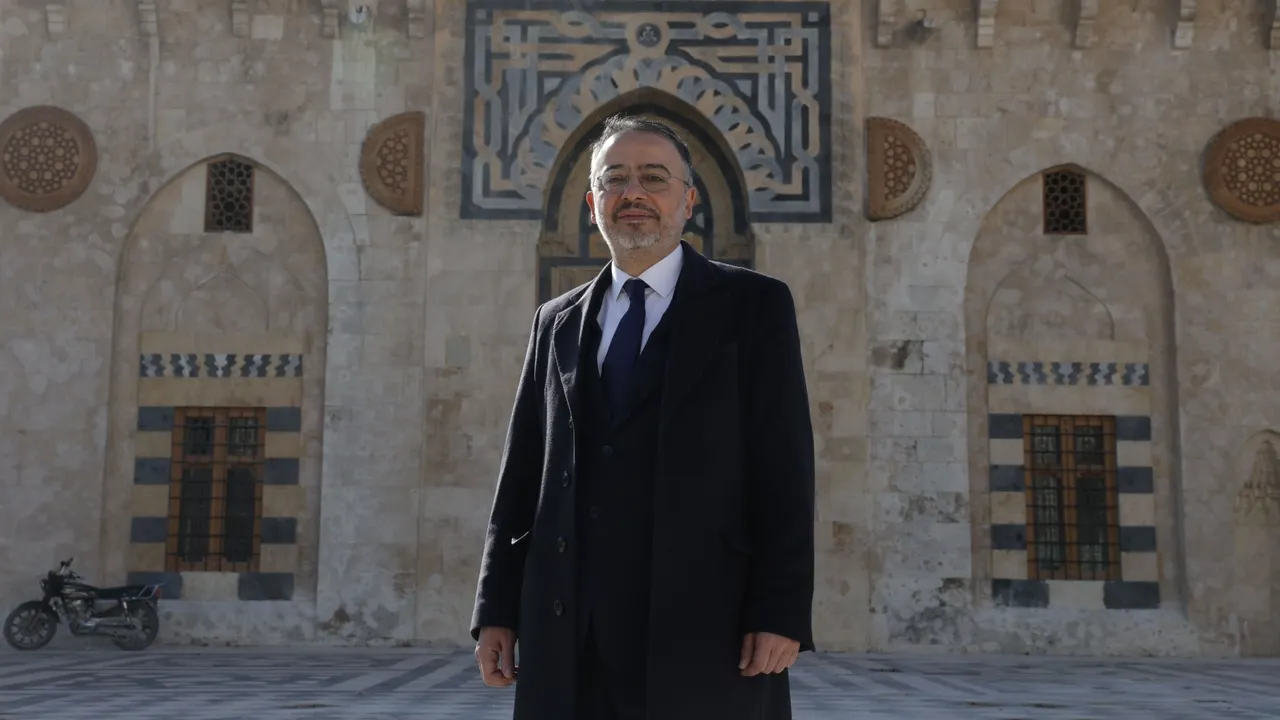 السفير التركي لدى دمشق: استقرار سوريا وأمنها أولوية لأنقرة