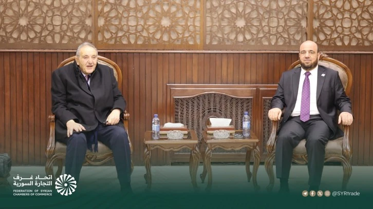 رئيس اتحاد غرف التجارة السورية يستقبل الوفد المصري 