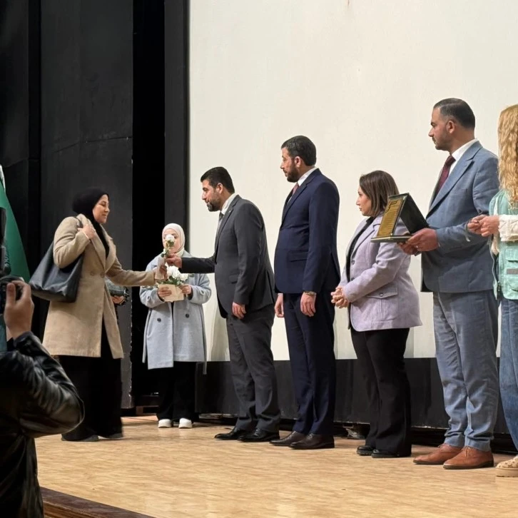 ندوة حوارية بعنوان المرأة السورية قوة وصمود في مواجهة الحرب وبناء المجتمع 