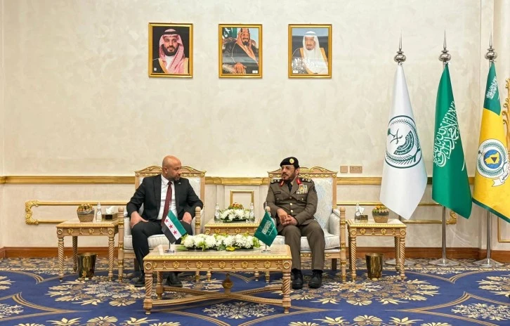 وزير الطوارئ وإدارة الكوارث بزيارة ميدانية لمديرية الدفاع المدني السعودي