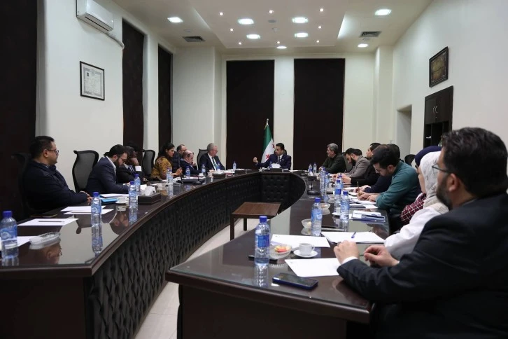 وزير الصحة يعقد اجتماعا موسعا مع وفد منظمة الصحة العالمية 