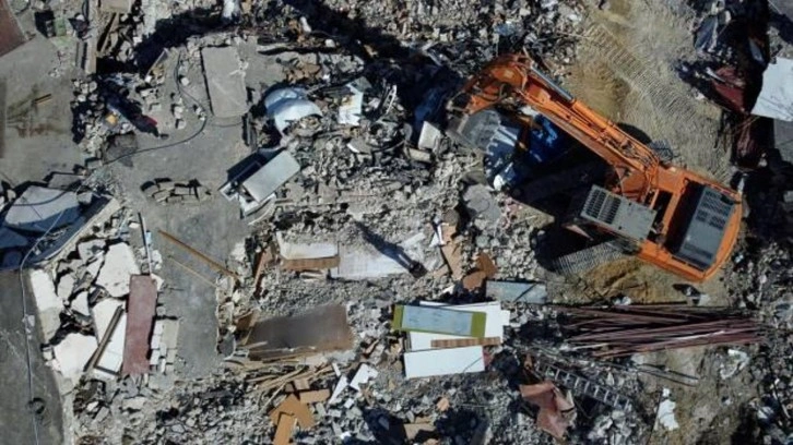 تقرير زلزال من Hacettepe بما في ذلك غازي عنتاب:  تم لفت الانتباه الى مشكلة الأرضية الناعمة!