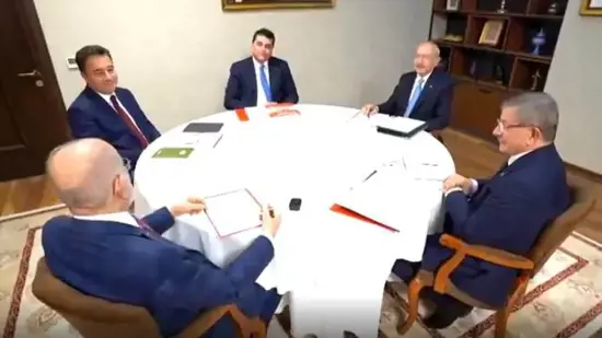 "طاولة الخمسة" المعارضة تجتمع وتحدد منافس أردوغان اليوم