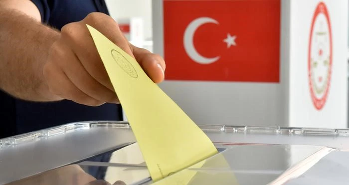 المعركة الانتخابية بين مرشحي الرئاسة في تركيا تبدأ