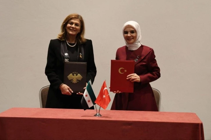 وزيرة الشؤون الاجتماعية والعمل توقع مذكرة تفاهم مع وزارة الأسرة والخدمات الاجتماعية التركية 