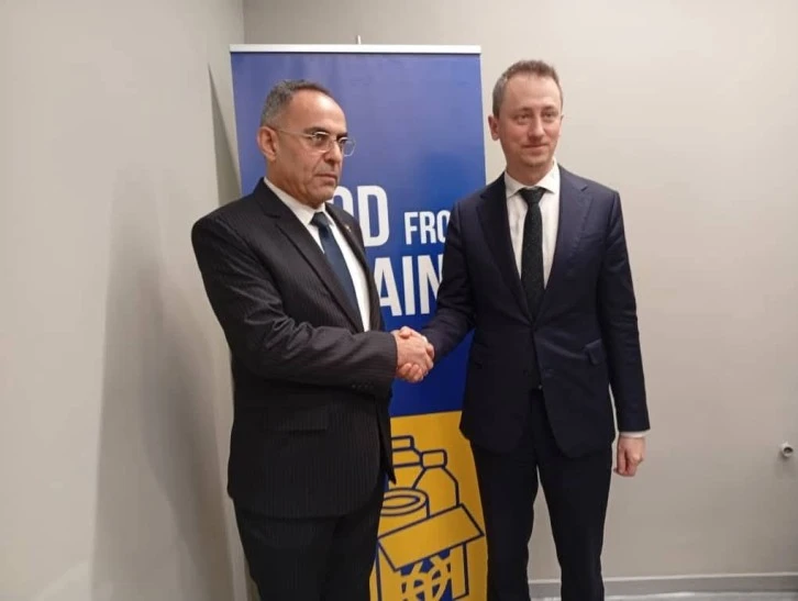 وزيرا الزراعة والطوارىء يشاركان قمة الأمن الغذائي