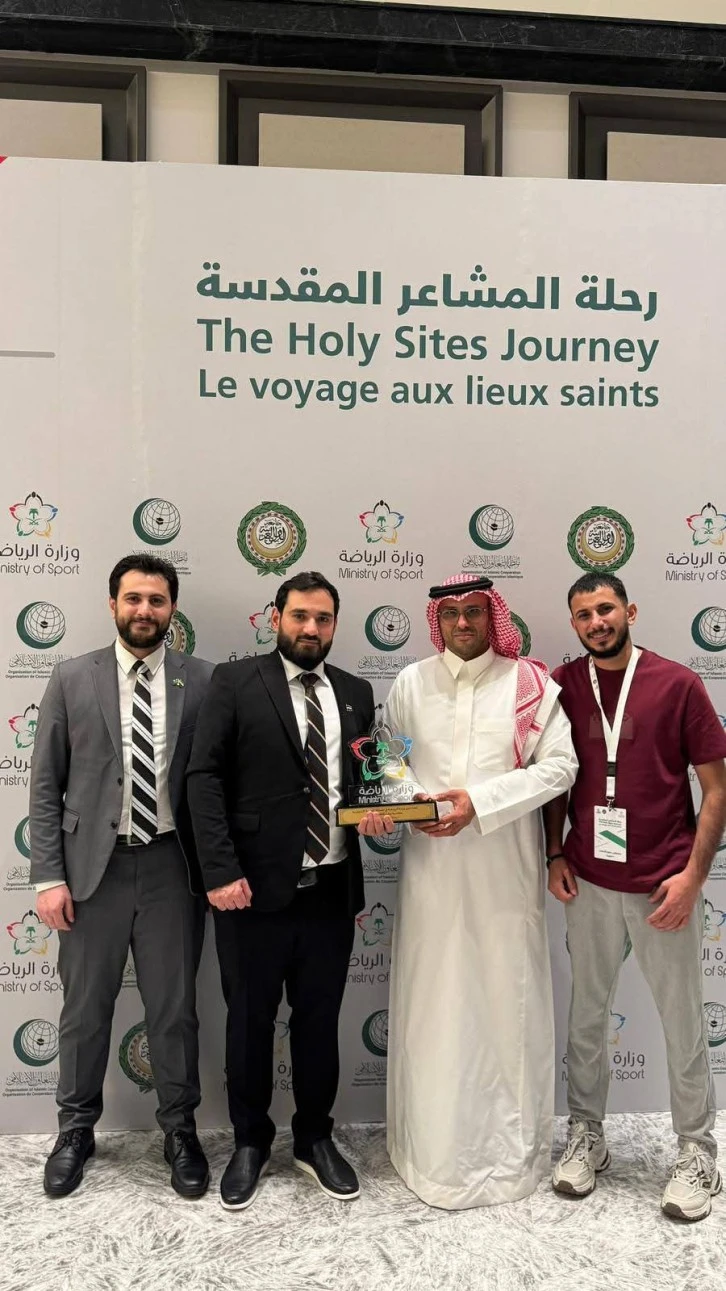 البعثة الشبابية السورية تختتم مشاركتها برنامج رحلة المشاعر المقدسة