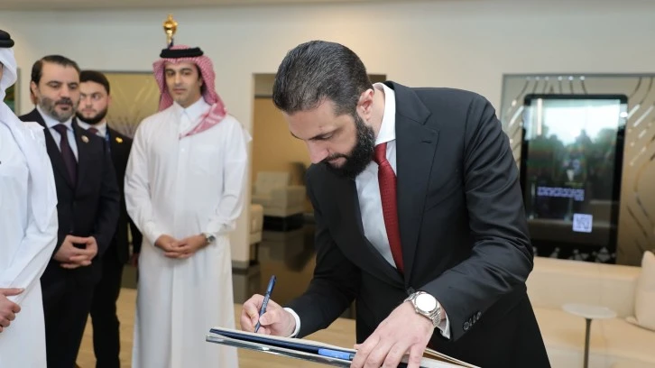 زيارة السيد الرئيس احمد الشرع إلى العاصمة القطرية الدوحة 