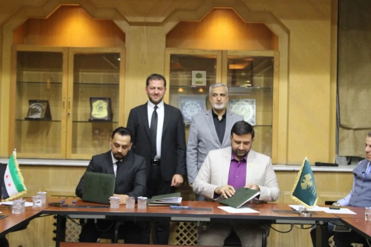توقيع عقد مشروع اشغال واستثمار المنتزهات العامة المحلق الغربي 