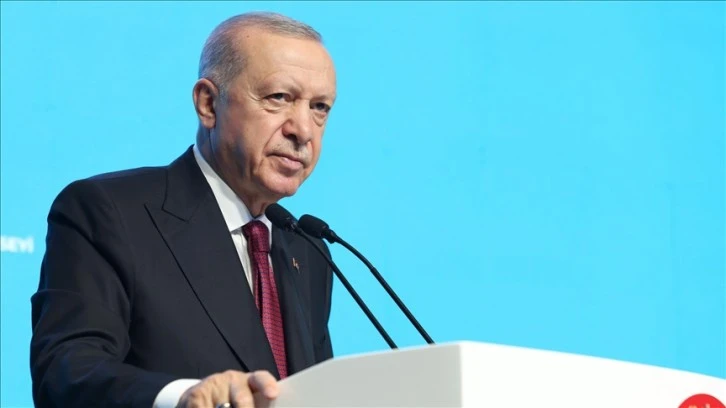 أردوغان: نتنياهو بأطماعه الصهيونية يجر العالم إلى كارثة مثل هتلر
