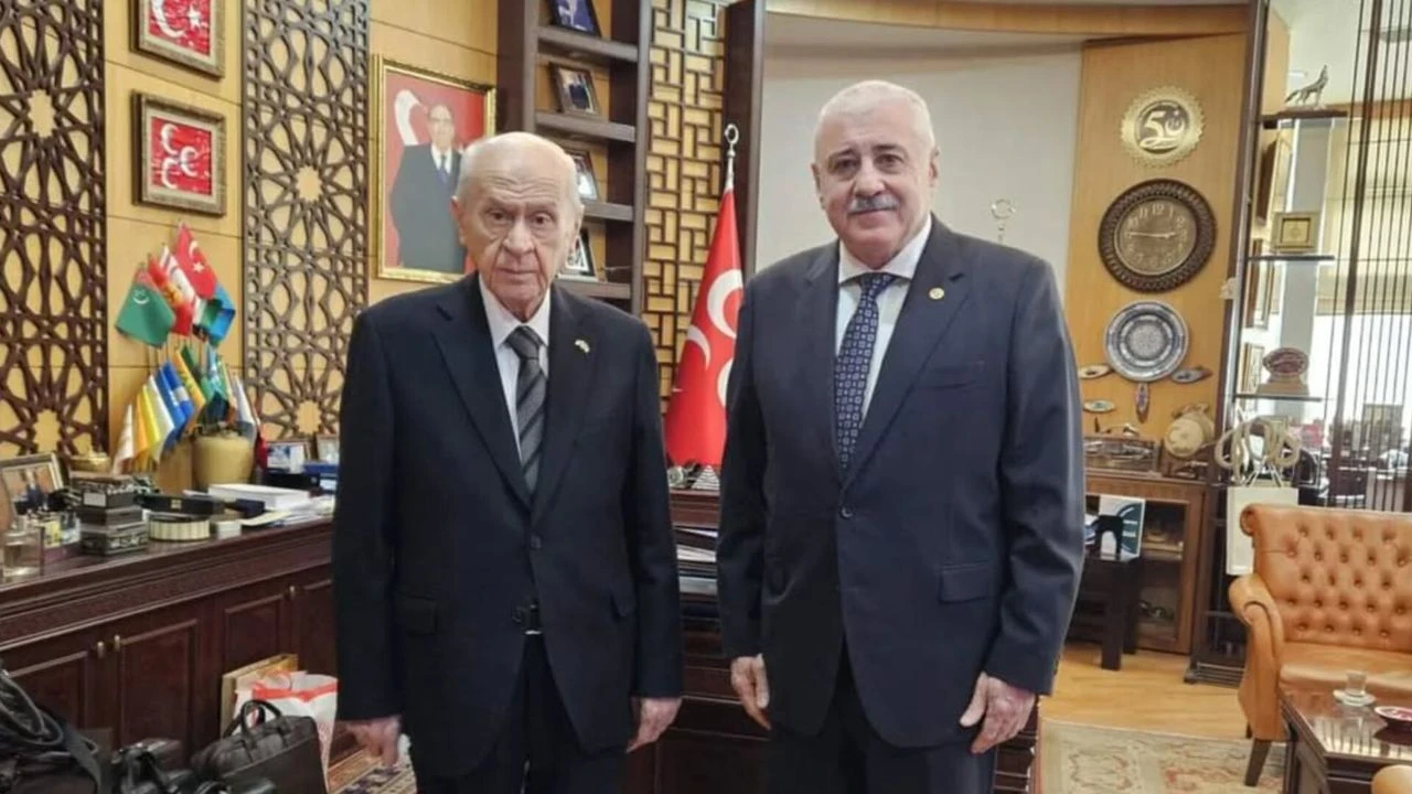 أعضاء هيئة رئاسة البرلمان في MHP أصبحوا معروفين: Sermet Atay مجددًا أمينًا للإدارة في البرلمان التركي