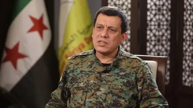 عبدي يتعهد بدمج "قسد" في مؤسسات الدولة ويشيد بدور واشنطن