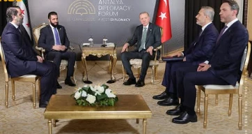 الرئيس السوري أحمد الشرع يشارك في منتدى أنطاليا الدبلوماسي بتركيا