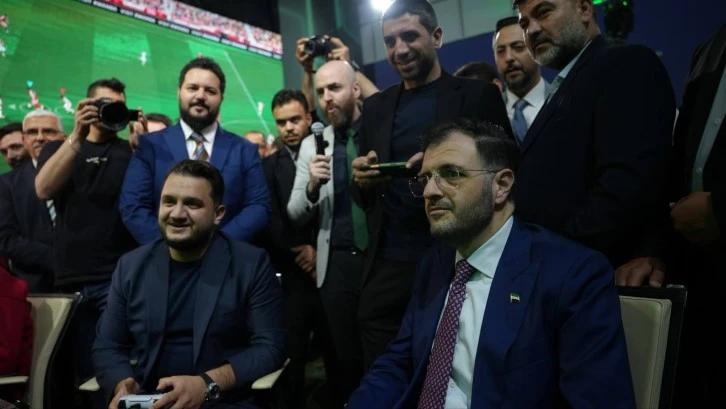 مستشار وزير الرياضة والشباب يزور مدينة المعارض بدمشق