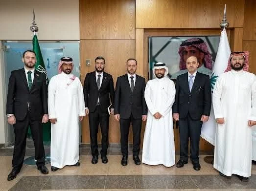 نقل الخبرات وتعزيز الجودة وفد سوري يطلع على تقنيات ابحاث الطرق في السعودية 