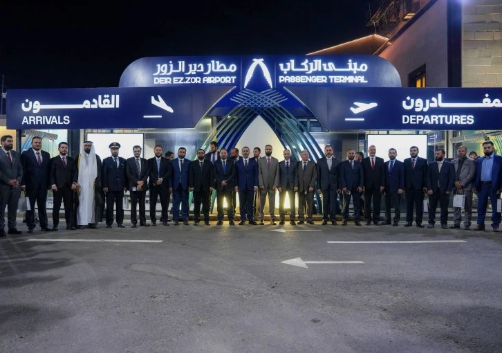 وزير الخارجية والمغتربين ورئيس الهيئة العامة للطيران يفتتح مطار دير الزور الدولي 