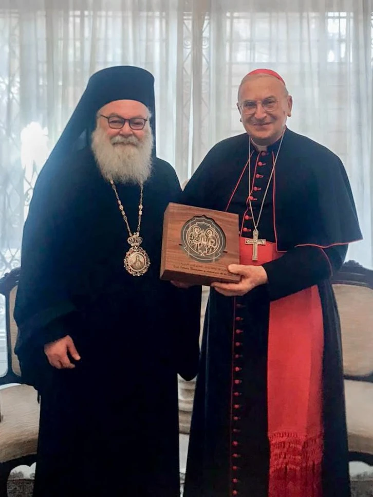  البطريرك يوحنا العاشر زيارة وداعية القاصد الرسولي في سوريا 