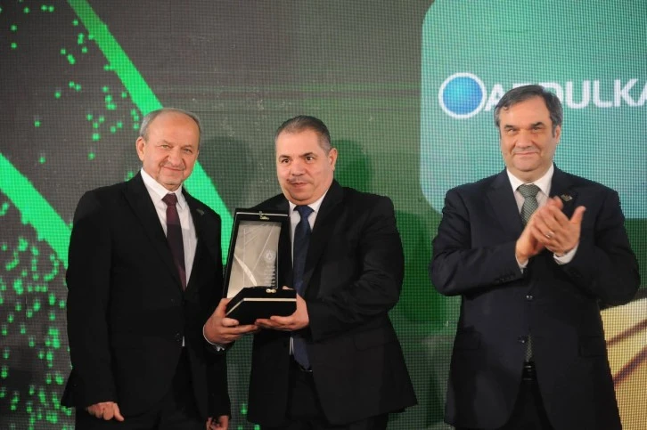 جائزة أفضل منتج كيميائي سوري بحضور وزير المالية 