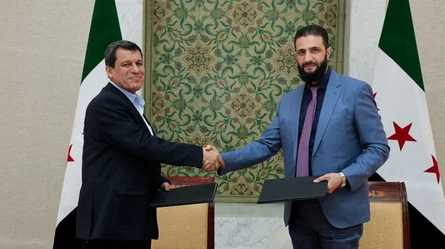 وفد من قسد بقيادة عبدي يصل دمشق ويبدأ محادثات مع الرئيس الشرع