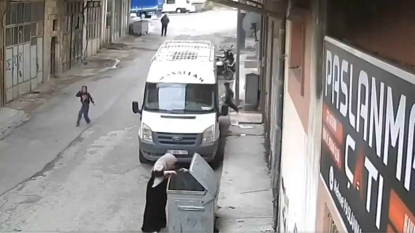 نجاة رضيع سوري من الموت إثر سقوط مروع في تركيا
