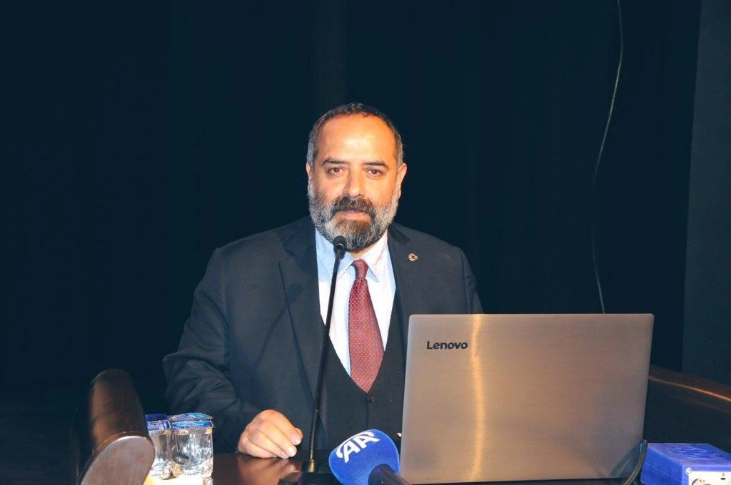 رئيس جمعية الصحافة في غازي عنتاب Arif Kurt يدعو إلى الوعي المجتمعي ضد المحتوى المسيء لصورة المدينة