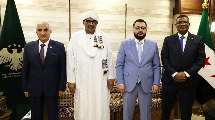 وزير الزراعة يبحث مع نظيره السوداني تعزيز التعاون الزراعي وتفعيل الاتفاقيات المشتركة