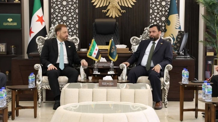 رئيس الهيئة العامة للطيران المدني يجتمع رئيس الهيئة العامة للرقابة والتفتيش