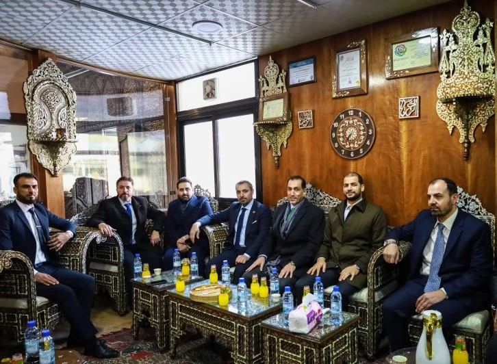 استقبل سوق الحرف والصناعات التقليدية زيارة رسمية للسفراء 