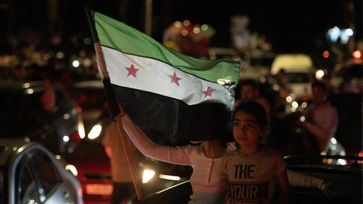 ترحيب عربي باعتزام ترامب رفع عقوبات سوريا وإشادة بتركيا والسعودية 