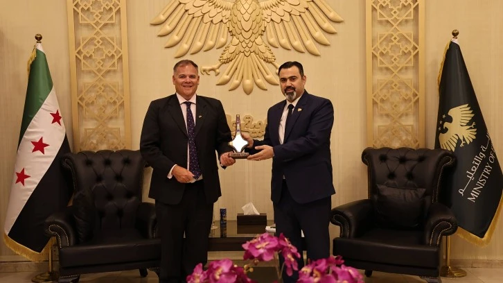 وزير التربية يستقبل الممثل البريطاني في سوريا 