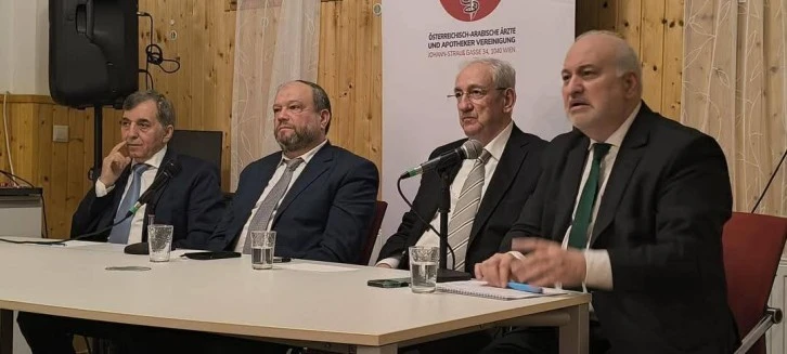 رئيس غرفة تجارة حلب يلتقي أبناء الجالية السورية بالعاصمة فيينا 