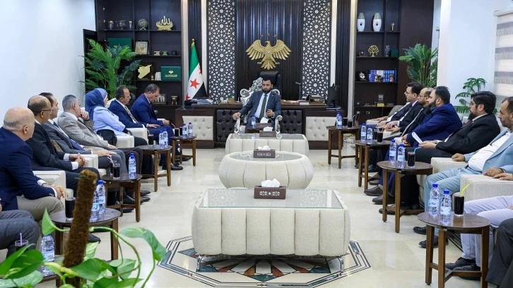 رئيس الهيئة المركزية يبحث مع الوفد الأردني تعزيز التعاون الرقابي 