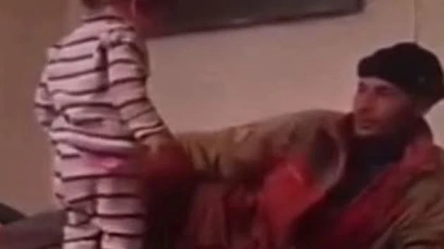 حكم بالسجن 19 عامًا على أب ضرب طفله  مدعيًا أنها &quot;مزحة&quot;