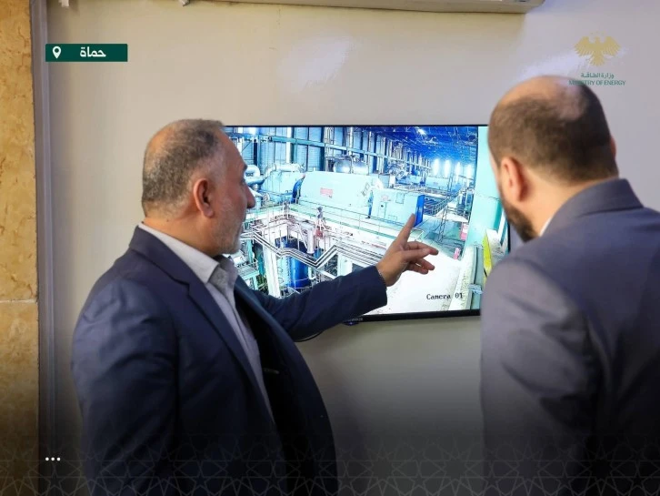 وزير الطاقة يزور محطة توليد محردة الحرارية بحماه 