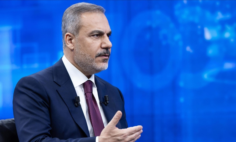 فيدان: يجب أن ينال أكراد سوريا حقوقا حُرموا منها بعهد الأسد