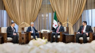 وزير الخارجية والمغتربين يستقبل وفدا مجلس الوطني الكردي 