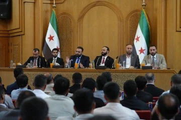 وزير الإعلام الدكتور خالد زعرور يعقد جلسة حوارية مع عدد من اعلامي حلب 