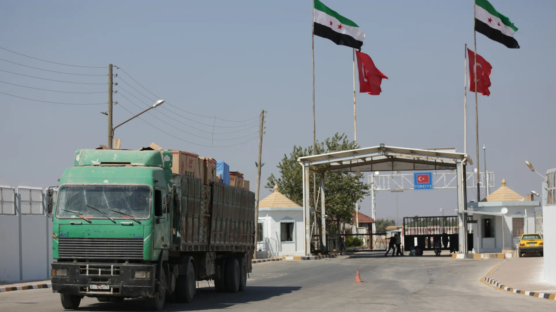 عمر بولات: خطوات جديدة لتعزيز التجارة والربط اللوجستي بين تركيا وسوريا