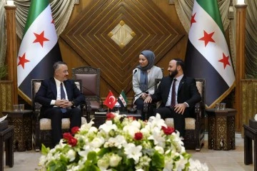 محافظ حلب يبحث مع السفير التركي تعزيز التعاون التنموي 