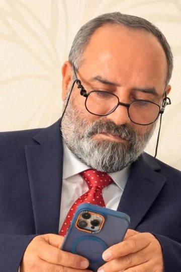 تحذير هام من رئيس اتحاد الصحفيين الإلكترونيين في الأناضول؛ &ldquo;التضليل الإعلامي قد يودي بحياة الناس&rdquo;