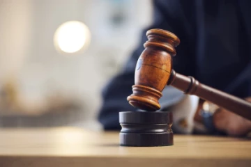 انطلاق محاكمة مسؤولين سابقين في أجهزة أمن النظام السوري السابق بالنمسا بتهم التعذيب