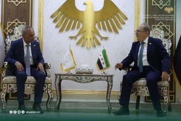 اجتماع مع لجنة التعليم والبحث العلمي في مجلس الشعب