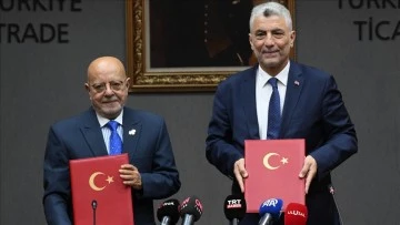 تركيا وسوريا توقعان بروتوكولا لتأسيس لجنة اقتصادية وتجارية مشتركة