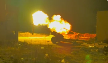 &quot;حزب الله&quot; ينفي علاقته بمقتل الجنود والجيش السوري يواصل قصف مواقع الحزب بلبنان