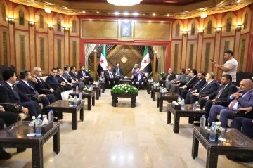 وزير الاقتصاد يبحث مع تركيا آفاق النهوض الصناعي وتوسيع الاستثمارات بحلب 