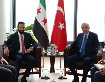 أحمد الشرع يكشف دور أردوغان في رفع العقوبات عن سوريا